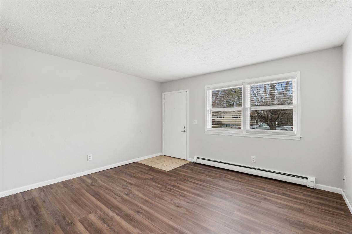 Apartment for rent at 339 Riley Dr, Bloomington, IL 61701