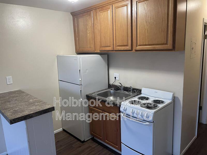 Apartment for rent at 225 N Sherwood St #2E, Fort Collins, CO 80521