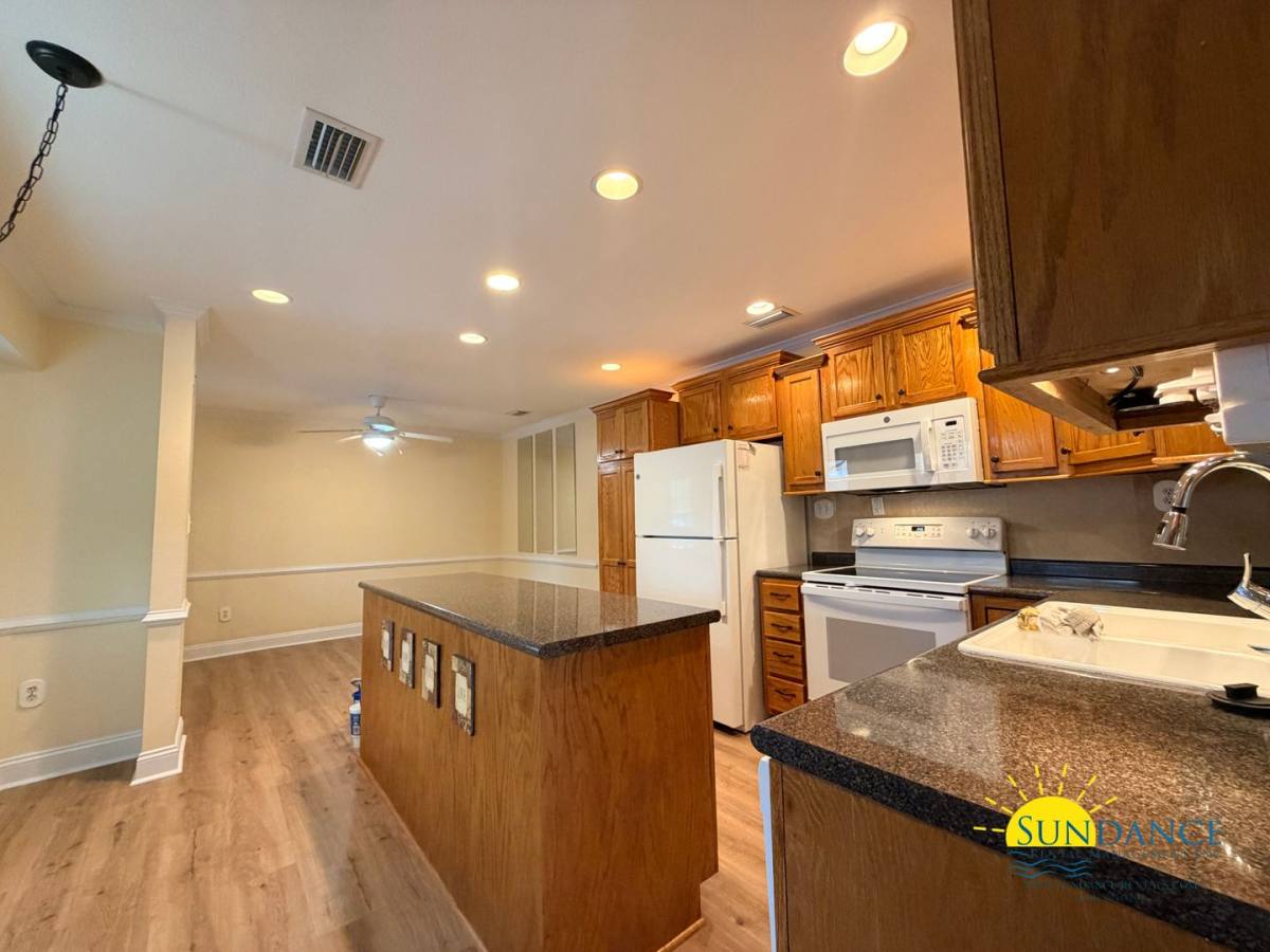 House for rent at 103 Azalea Circle, Valparaiso, FL 32580
