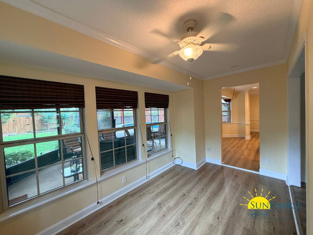 House for rent at 103 Azalea Circle, Valparaiso, FL 32580