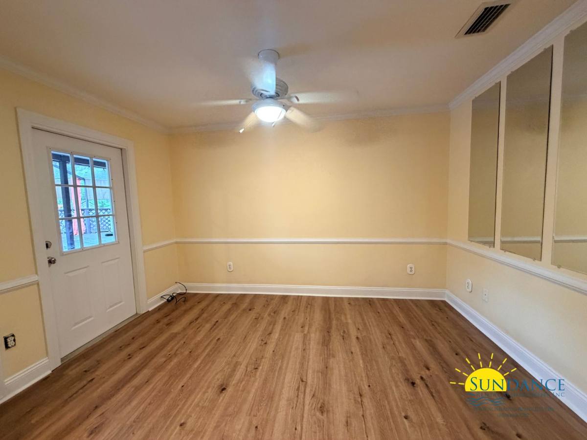 House for rent at 103 Azalea Circle, Valparaiso, FL 32580