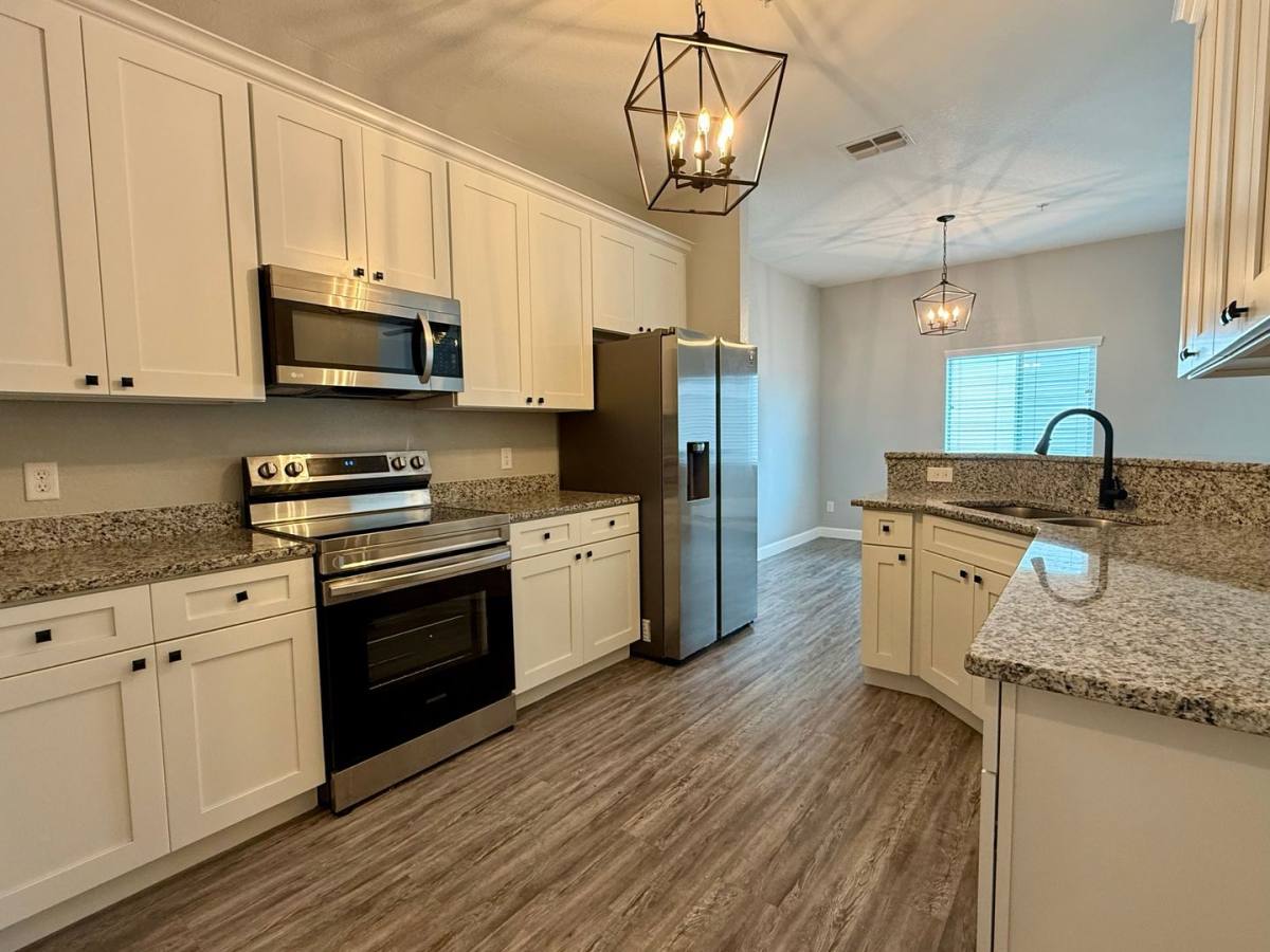 House for rent at 2430 Willow Way, Winter Haven, FL 33881