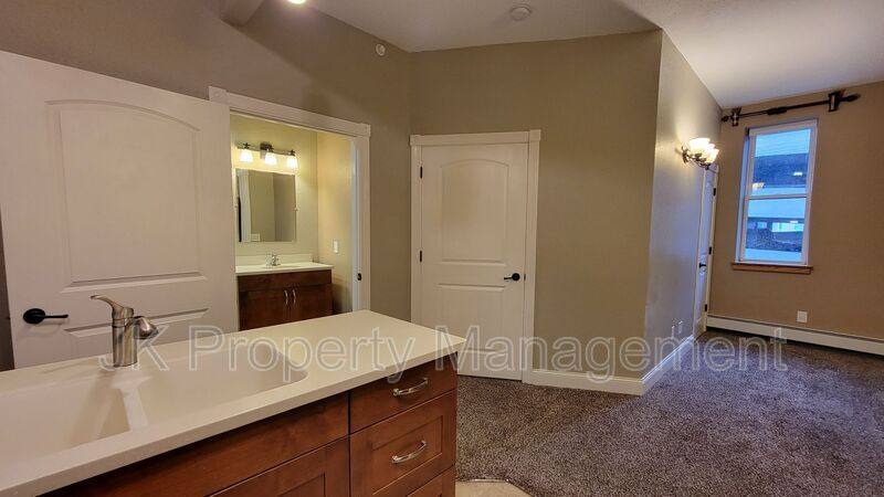 Apartment for rent at 413 Central Ave #306, Great Falls, MT 59401