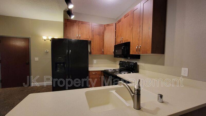 Apartment for rent at 413 Central Ave #306, Great Falls, MT 59401