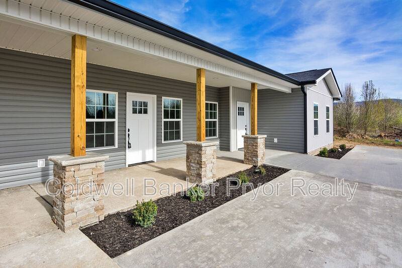 Townhouse for rent at 33 Michigan Lane, Dunlap, TN 37327