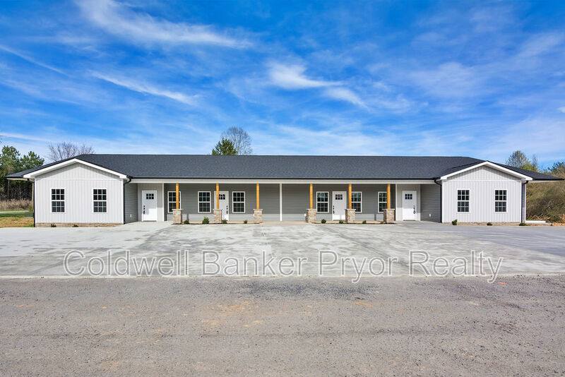 Townhouse for rent at 33 Michigan Lane, Dunlap, TN 37327