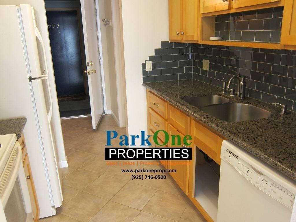 Condo for rent at 340 N Civic, Walnut Creek, CA 94596