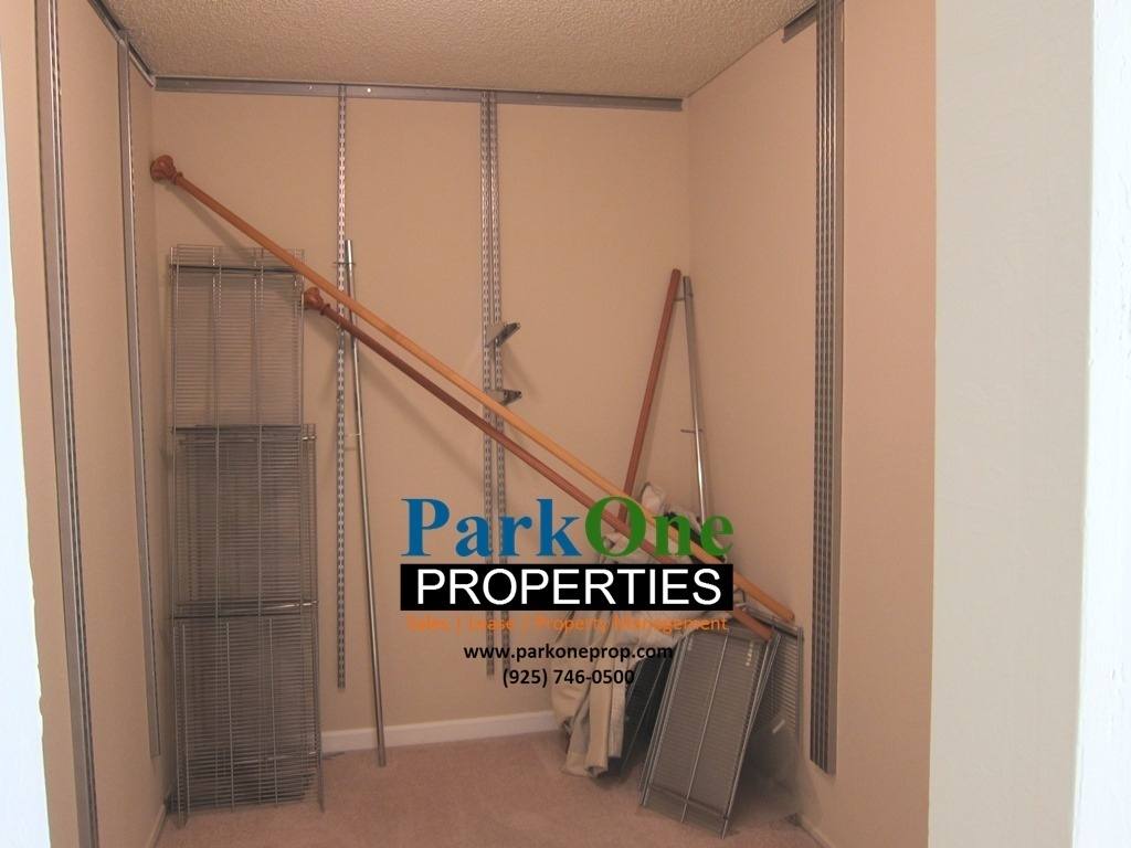 Condo for rent at 340 N Civic, Walnut Creek, CA 94596
