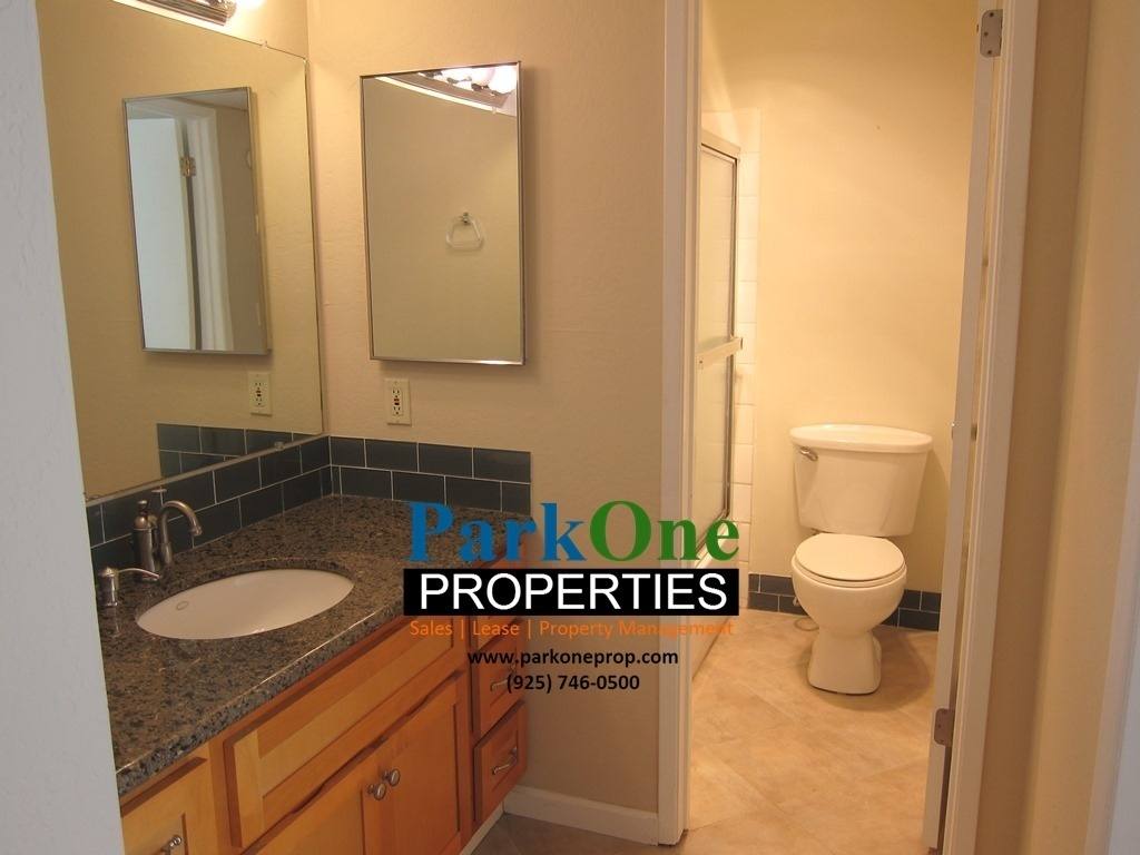 Condo for rent at 340 N Civic, Walnut Creek, CA 94596