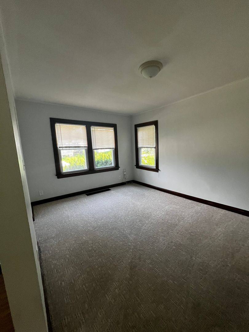 House for rent at 1455 W 12th St, Davenport, IA 52804