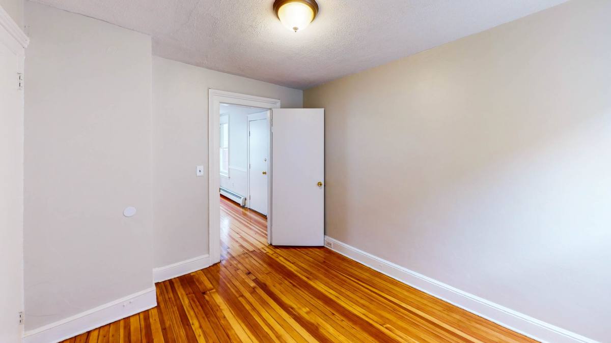 Apartment for rent at 89 Carlisle St #2, New Haven, CT 06519