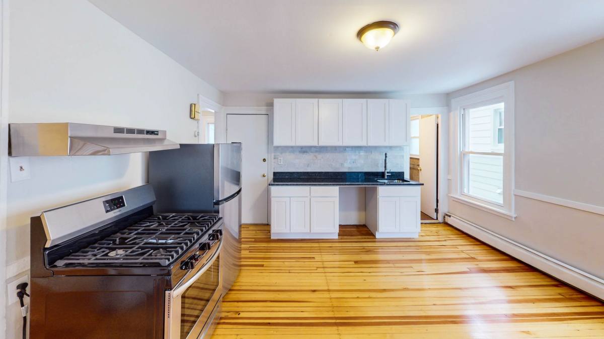 Apartment for rent at 89 Carlisle St #2, New Haven, CT 06519
