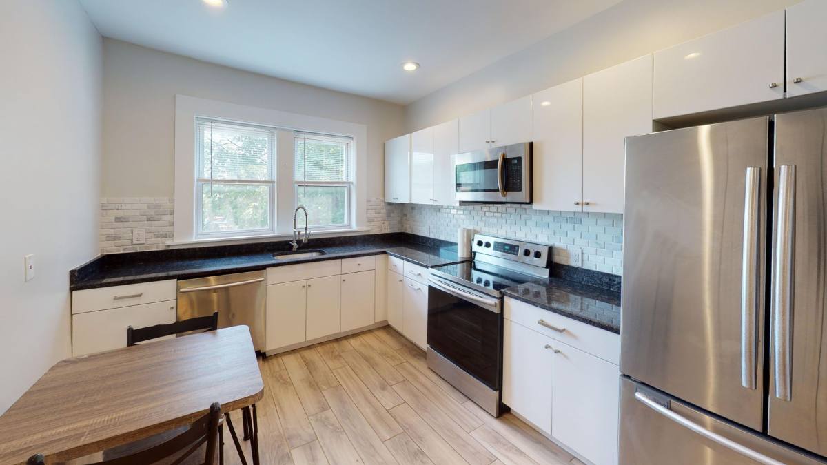 Apartment for rent at 90 Bristol St #4, New Haven, CT 06511
