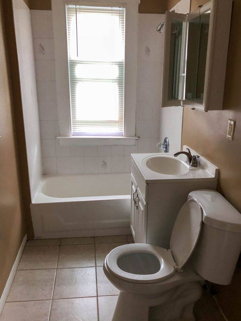 Apartment for rent at 224 W Rock Ave, New Haven, CT 06511