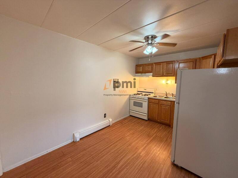 Apartment for rent at 111 Harrington Ave #10, Crown Point, IN 46307