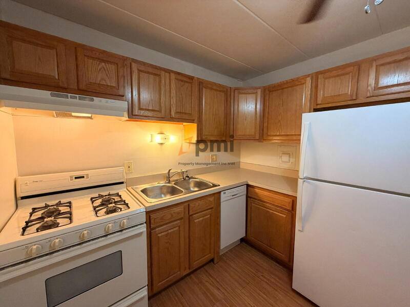 Apartment for rent at 111 Harrington Ave #10, Crown Point, IN 46307