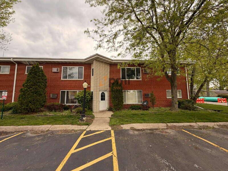 Apartment for rent at 111 Harrington Ave #10, Crown Point, IN 46307