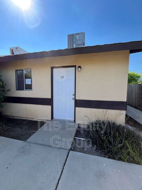 Apartment for rent at 62 N Villa St #10, Porterville, CA 93257