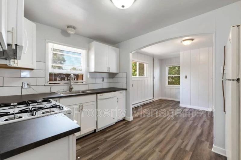 Apartment for rent at 126 S Lincoln Ave #3, Loveland, CO 80537