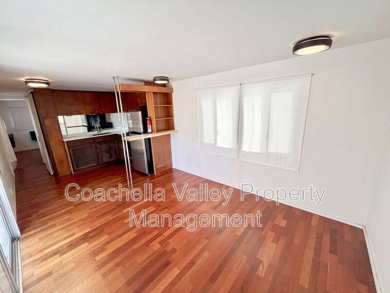 House for rent at 134 Fondulac St, Palm Springs, CA 92264