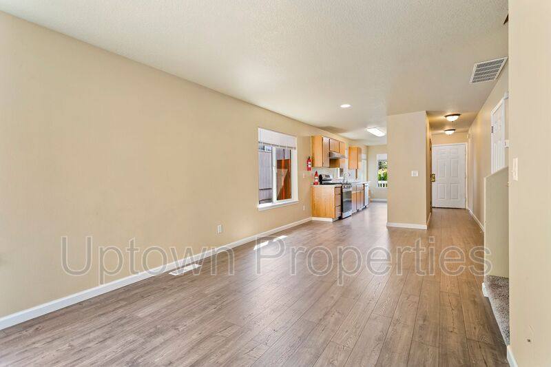 House for rent at 14174 SE Summerfield Loop, Happy Valley, OR 97086