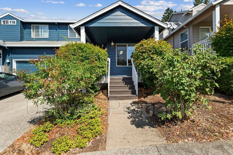 House for rent at 14174 SE Summerfield Loop, Happy Valley, OR 97086