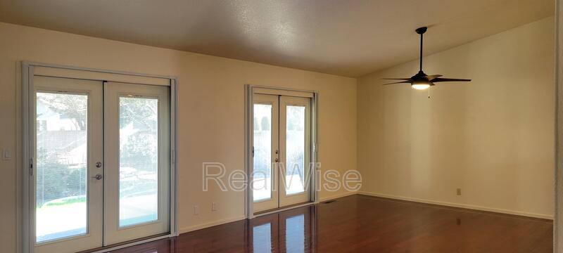 House for rent at 1267 SW Ironwood Dr, Grants Pass, OR 97526