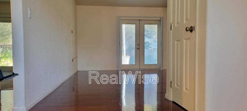 House for rent at 1267 SW Ironwood Dr, Grants Pass, OR 97526