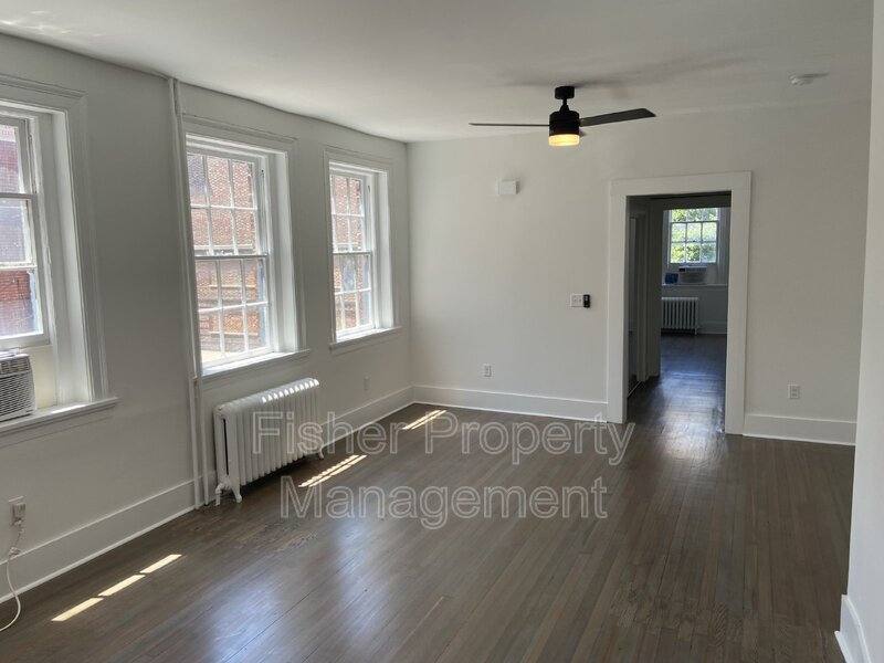 Apartment for rent at 111 N Foushee St #1, Richmond, VA 23220