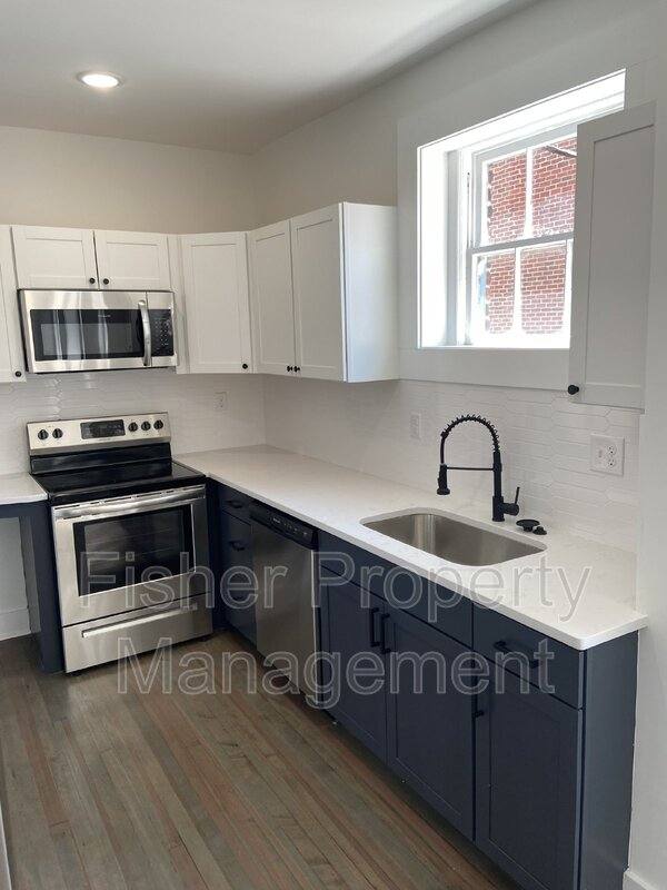 Apartment for rent at 111 N Foushee St #1, Richmond, VA 23220