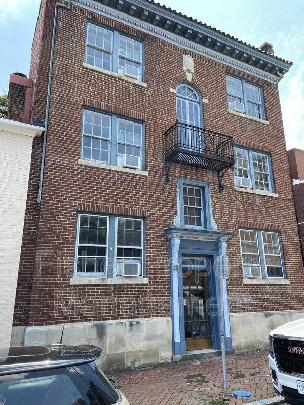 Apartment for rent at 111 N Foushee St #1, Richmond, VA 23220