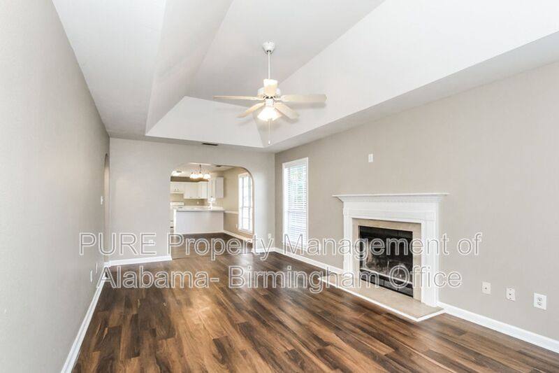 House for rent at 108 Flagstone Lane, Calera, AL 35040