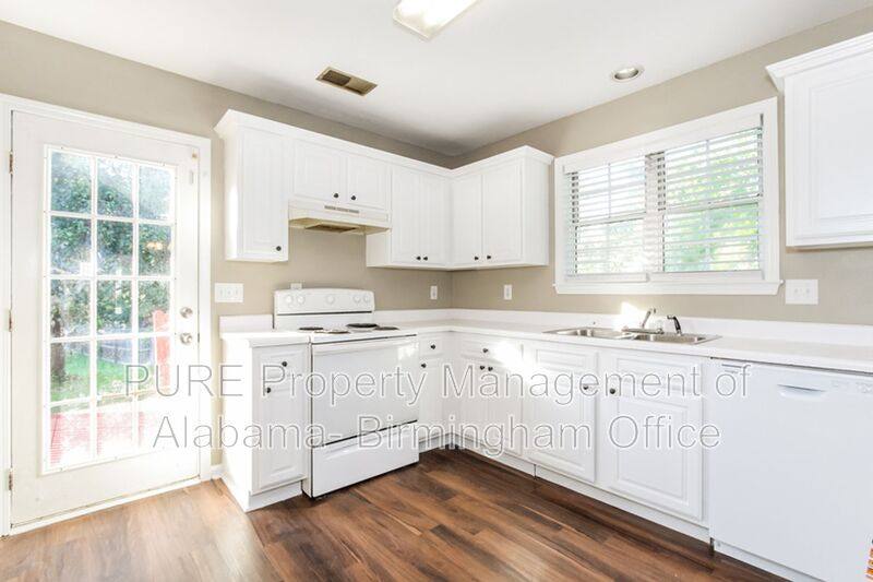 House for rent at 108 Flagstone Lane, Calera, AL 35040