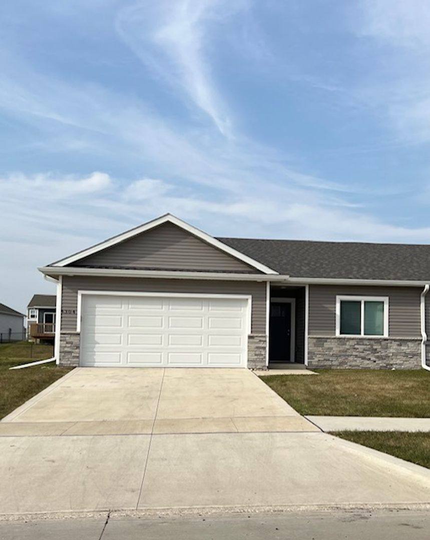 House for rent at 3514 9th Ave SE, Altoona, IA 50009