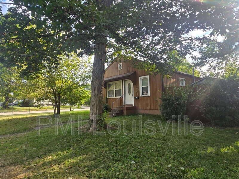 House for rent at 3901 Peachtree Ave Mk, Louisville, KY 40215
