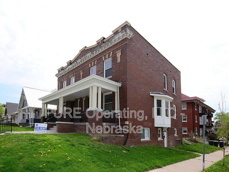 Apartment for rent at 2969 Harris St #3, Omaha, NE 68105