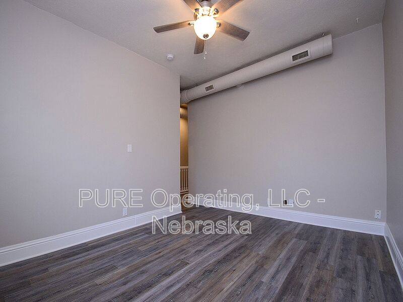 Apartment for rent at 2969 Harris St #3, Omaha, NE 68105