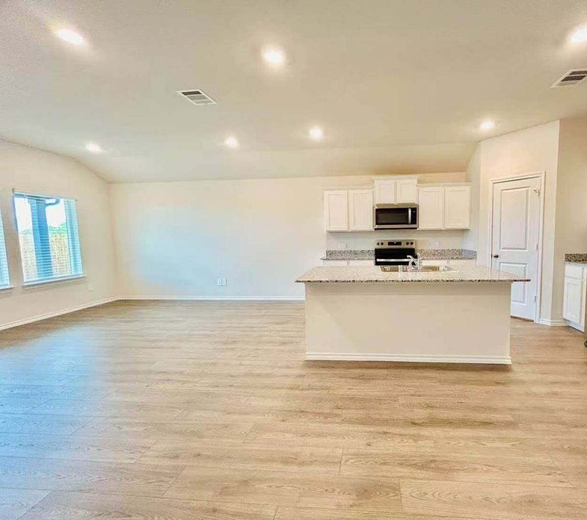 House for rent at 3431 Rendezvous Way, Sherman, TX 75090