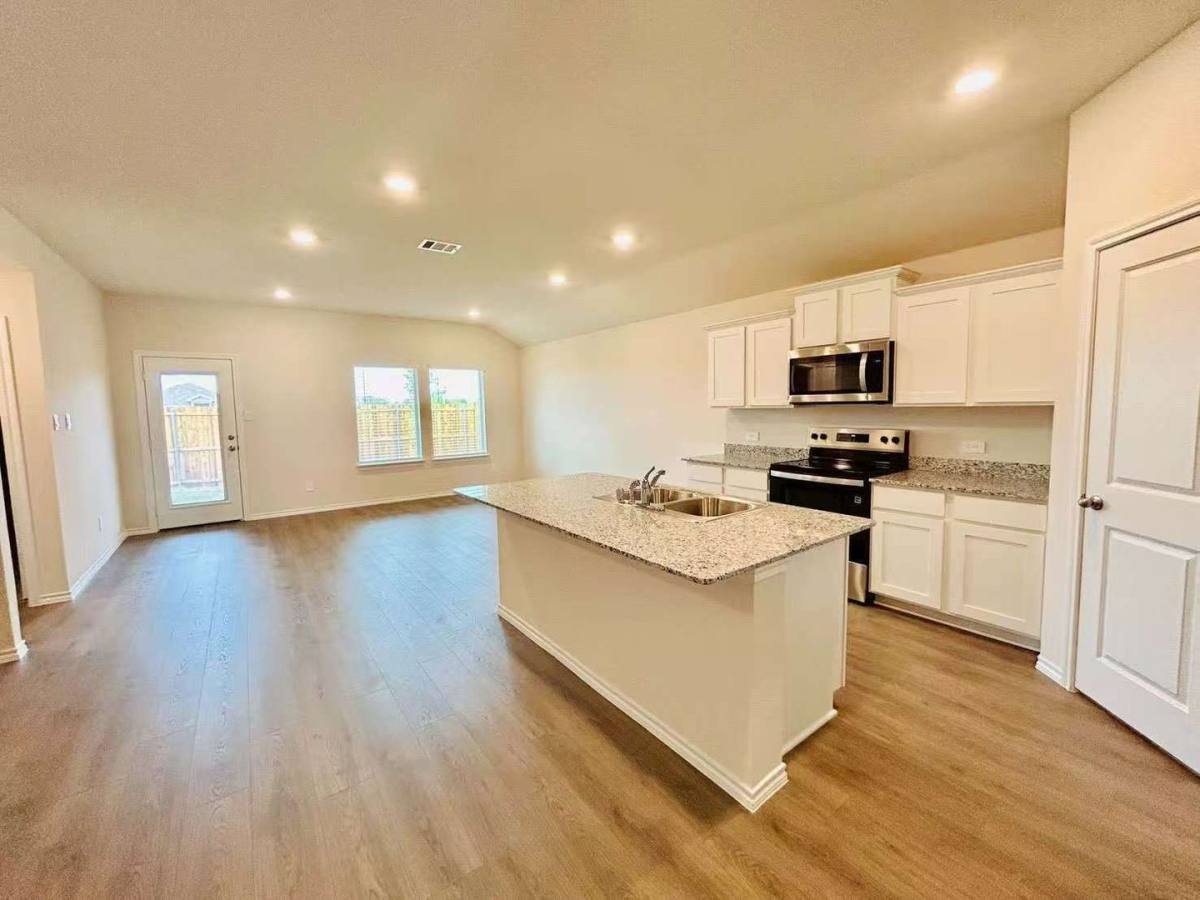 House for rent at 3431 Rendezvous Way, Sherman, TX 75090