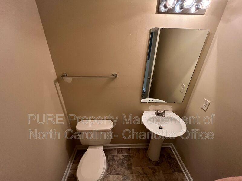 House for rent at 10636 Greatford Court, Charlotte, NC 28215