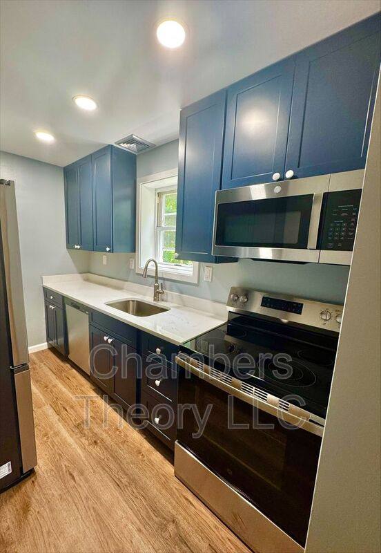 House for rent at 8221 Mount Vernon Highway, Alexandria, VA 22309