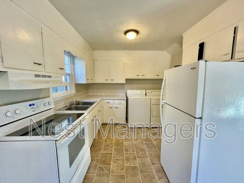 Townhouse for rent at 830 Pilot Ave, Fayetteville, NC 28303