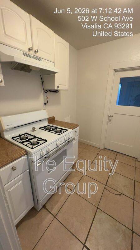 House for rent at 502 W School St, Visalia, CA 93291