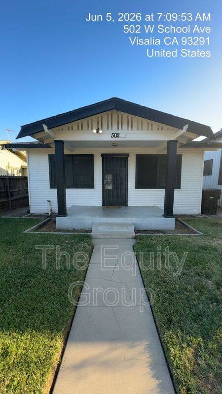 House for rent at 502 W School St, Visalia, CA 93291