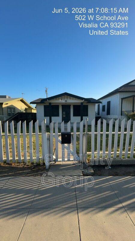 House for rent at 502 W School St, Visalia, CA 93291