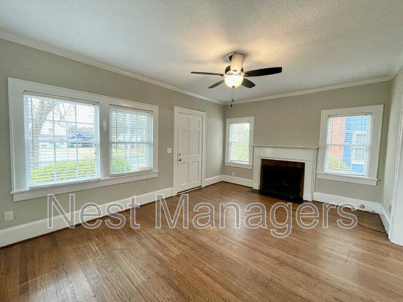 House for rent at 1312 Summitt Ave, Fayetteville, NC 28305