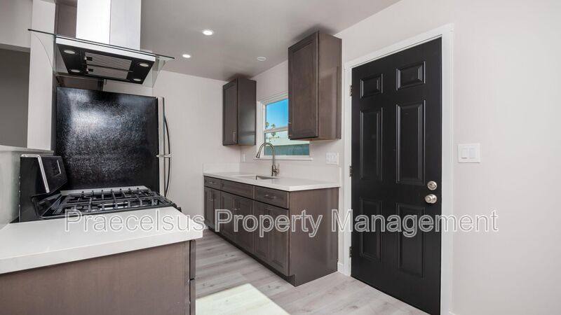 House for rent at 112 E 5th St, National City, CA 91950
