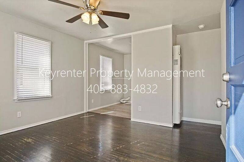 House for rent at 3937 SW 27th Place, Oklahoma City, OK 73108