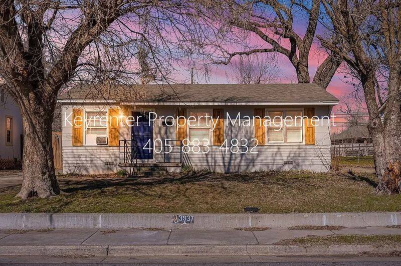 House for rent at 3937 SW 27th Place, Oklahoma City, OK 73108