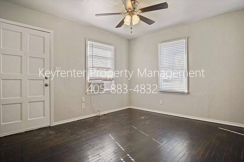 House for rent at 3937 SW 27th Place, Oklahoma City, OK 73108